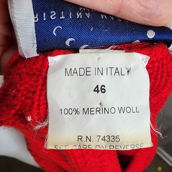 Cristina Mazzonett Italian Red Wool Sweater Size 12 Vintage Keyhole Neckline - Picture 8 of 10